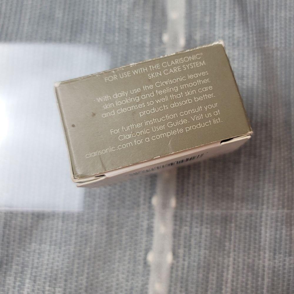 NIB- CLARISONIC Replacement Head For Normal Skin - Picture 4 of 6